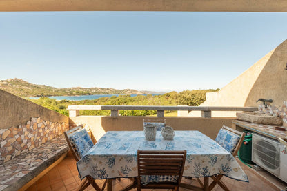[ "CASA AZZURRA" // PALAU]