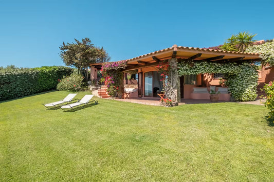 [ "VILLA SEA" // PUNTA SARDEGNA ]