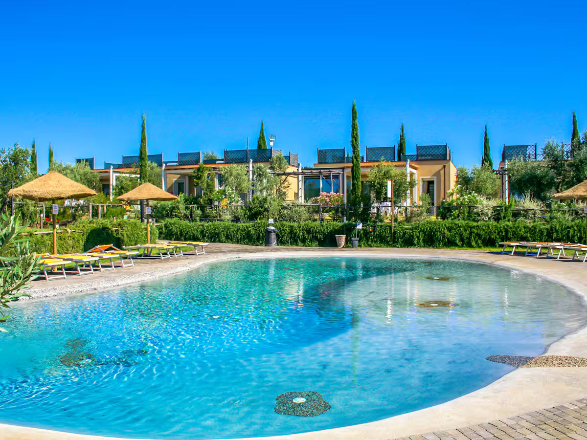 [ "VILLETTA CON PISCINA" // CECINA-TOSCANA ]