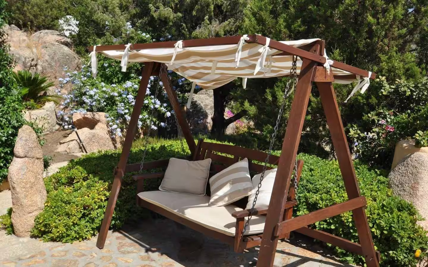 [ "VILLA BLUE" // PORTO CERVO ]