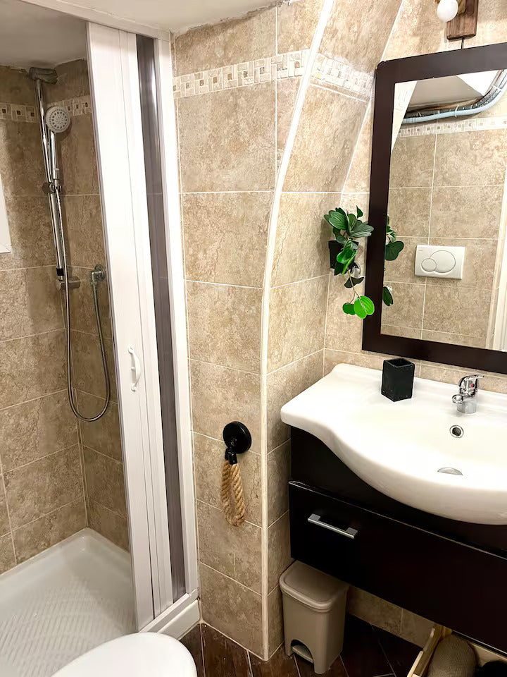 [ "APARTMENT BOUTIQUE" CENTRO STORICO // SANREMO ]