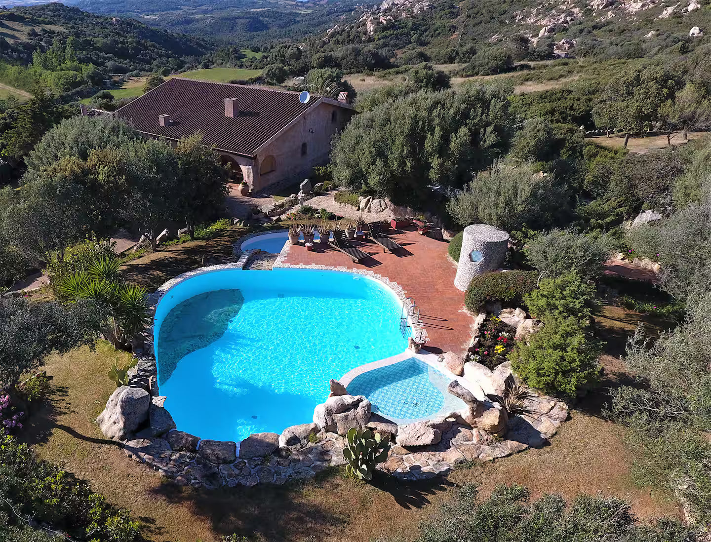 [ "VILLA CALA BREZZA" / ARZACHENA ]