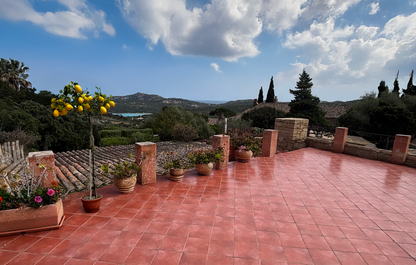 [ "VILLA PANTOGIA" // PORTO CERVO ]