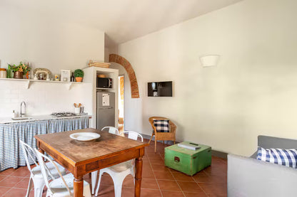 [ "CASALE DEGLI ULIVI" // ROSIGNANO MARITTIMO ]