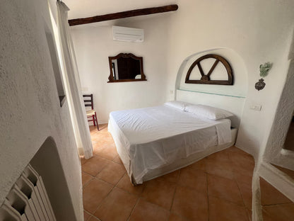 [ "VILLA PORTO RAFAEL" CON PISCINA VISTA MARE // PUNTA SARDEGNA ]