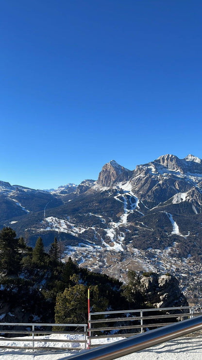 [ "CHALET ALPELIGHT" // SAN VITO CADORE // MILANO-CORTINA 2026 ]
