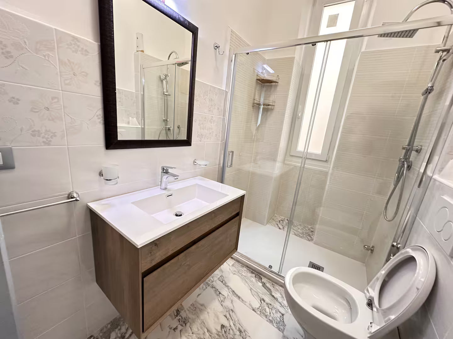 [ "CASA SUL BORGO" // SANREMO ]