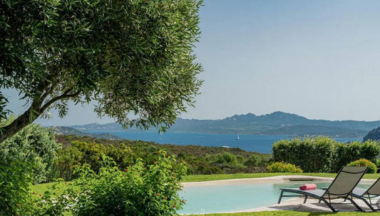 [ "VILLA LUCE DI MARE" // PALAU ]