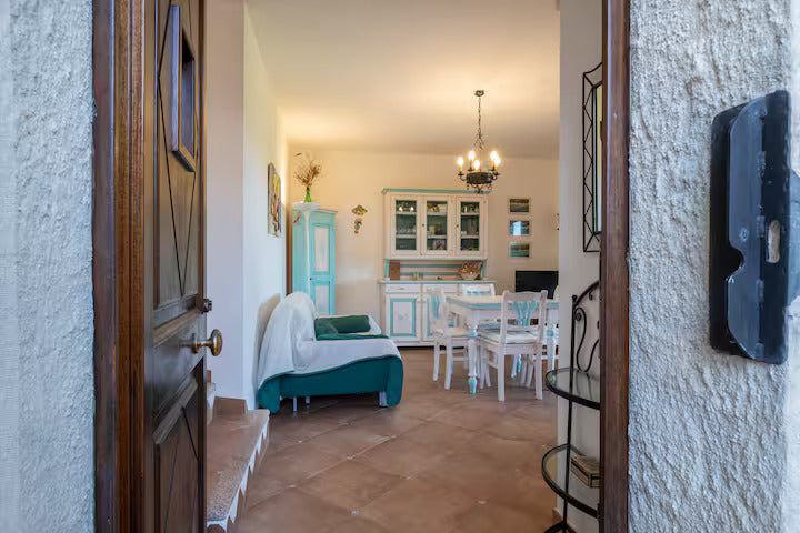 [ "VILLA VISTA MARE" PALAU ]