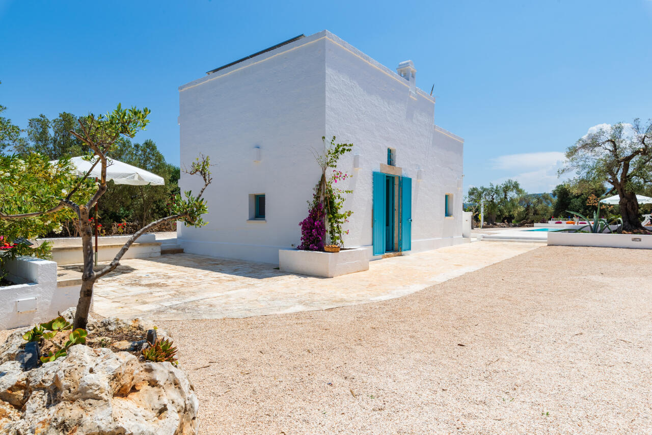 [ MASSERIA "NEL SOLE" // OSTUNI ]