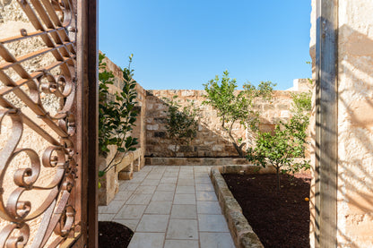 [ "MASSERIA ULIVETO" // OSTUNI ]