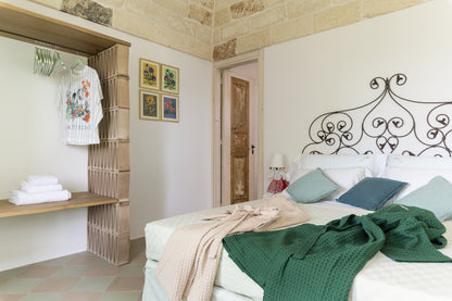 [ "MASSERIA ULIVETO" // OSTUNI ]
