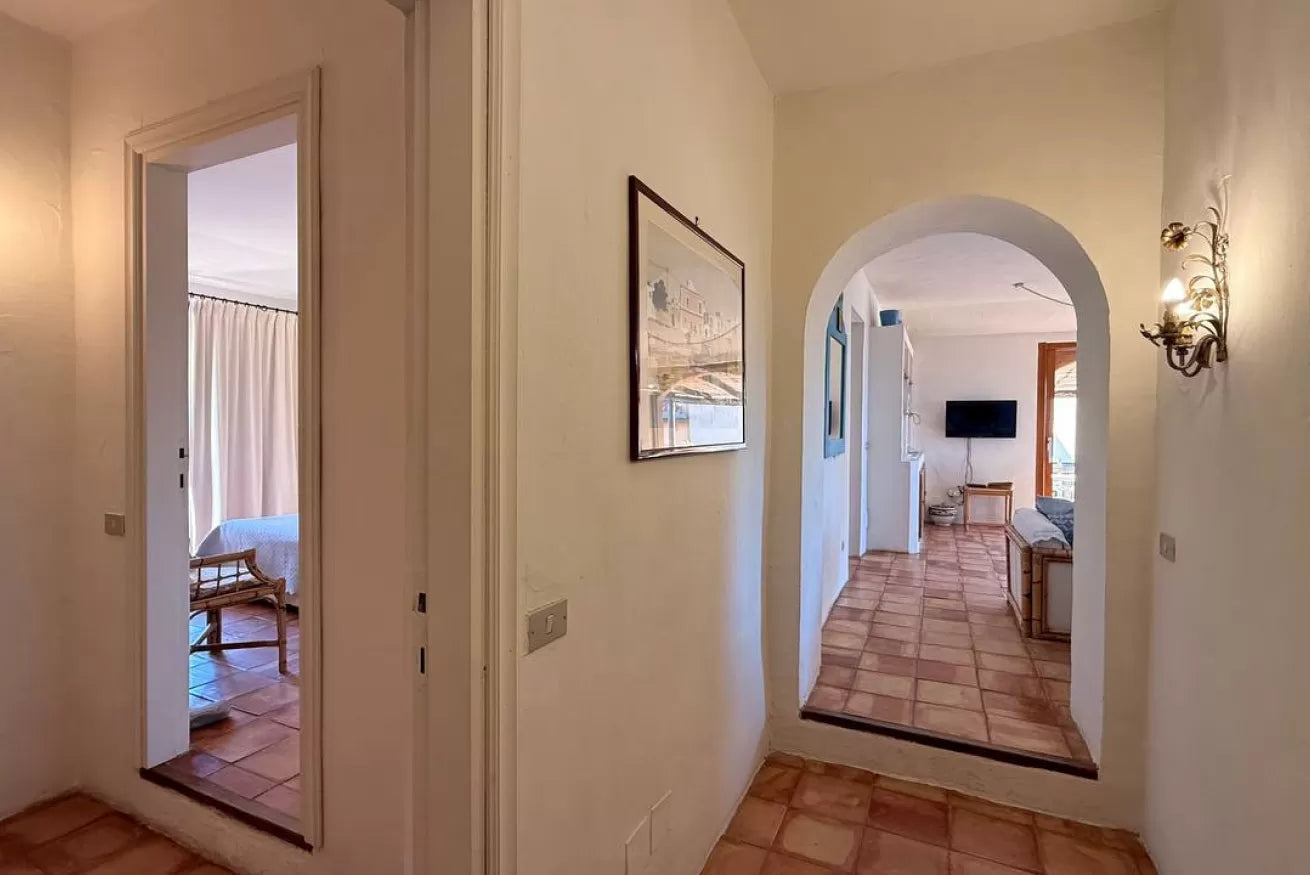[ "BELVEDERE SMERALDA" // PORTO CERVO ]