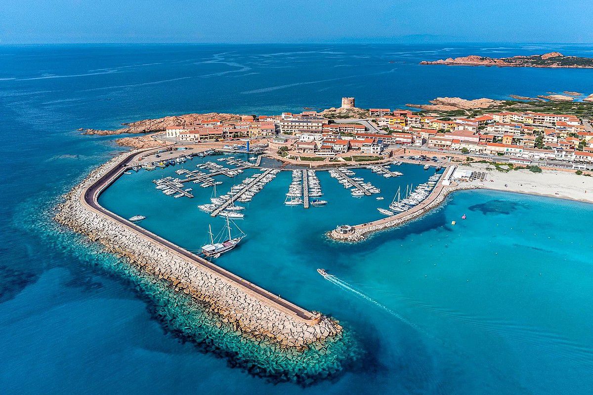 [ "VILLA CALA" //  ISOLA ROSSA" ]