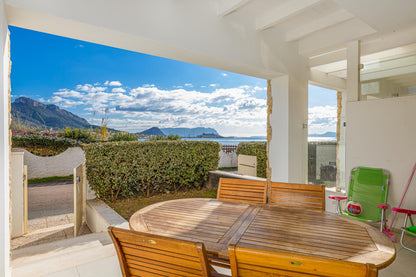 [ SUPERIOR VILLA // GOLFO ARANCI ]