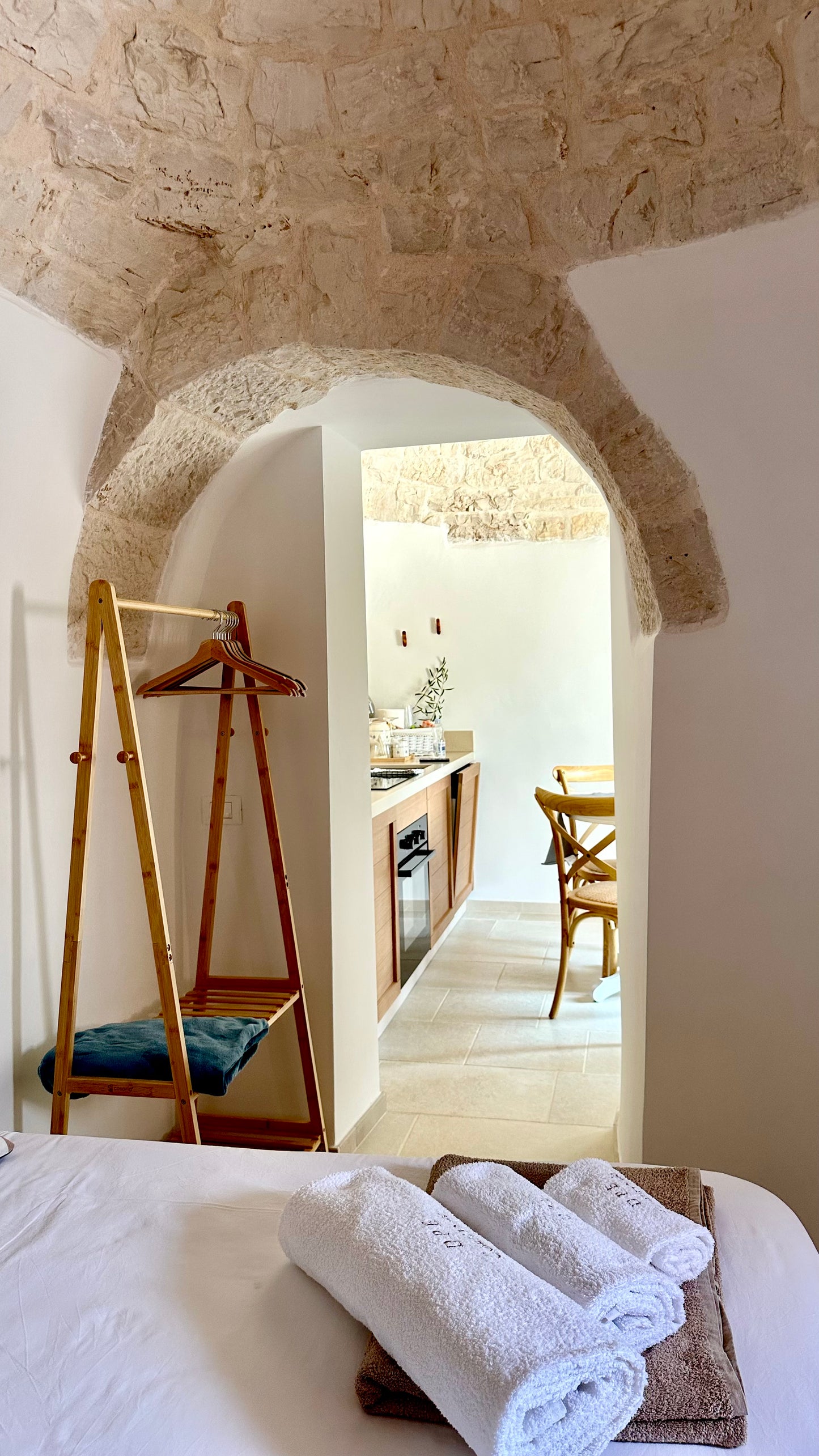 [ "TRULLI AL TRAMONTO" // NOCI ]