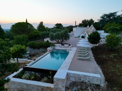 [ "TRULLI AL TRAMONTO" // NOCI ]