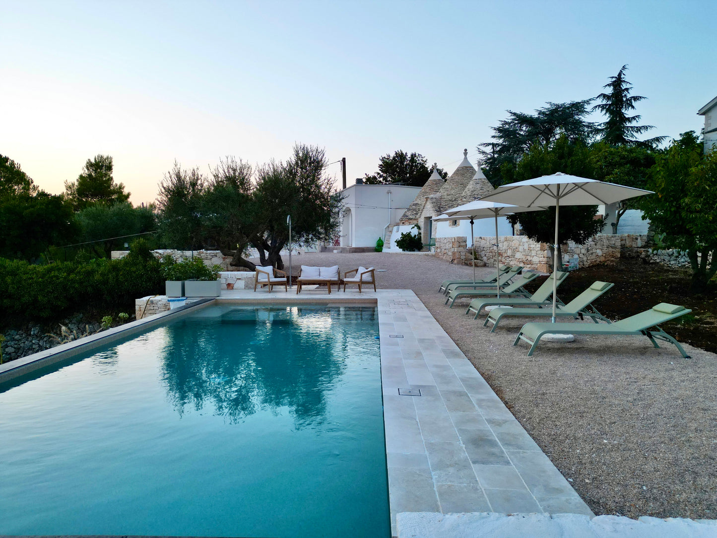 [ "TRULLI AL TRAMONTO" // NOCI ]