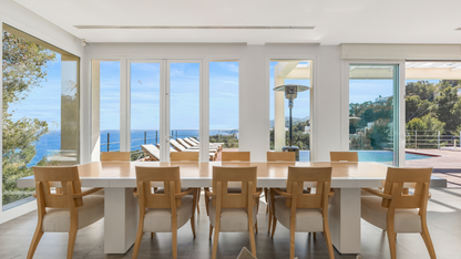 [ "VILLA AZUREA"  // IBIZA ]