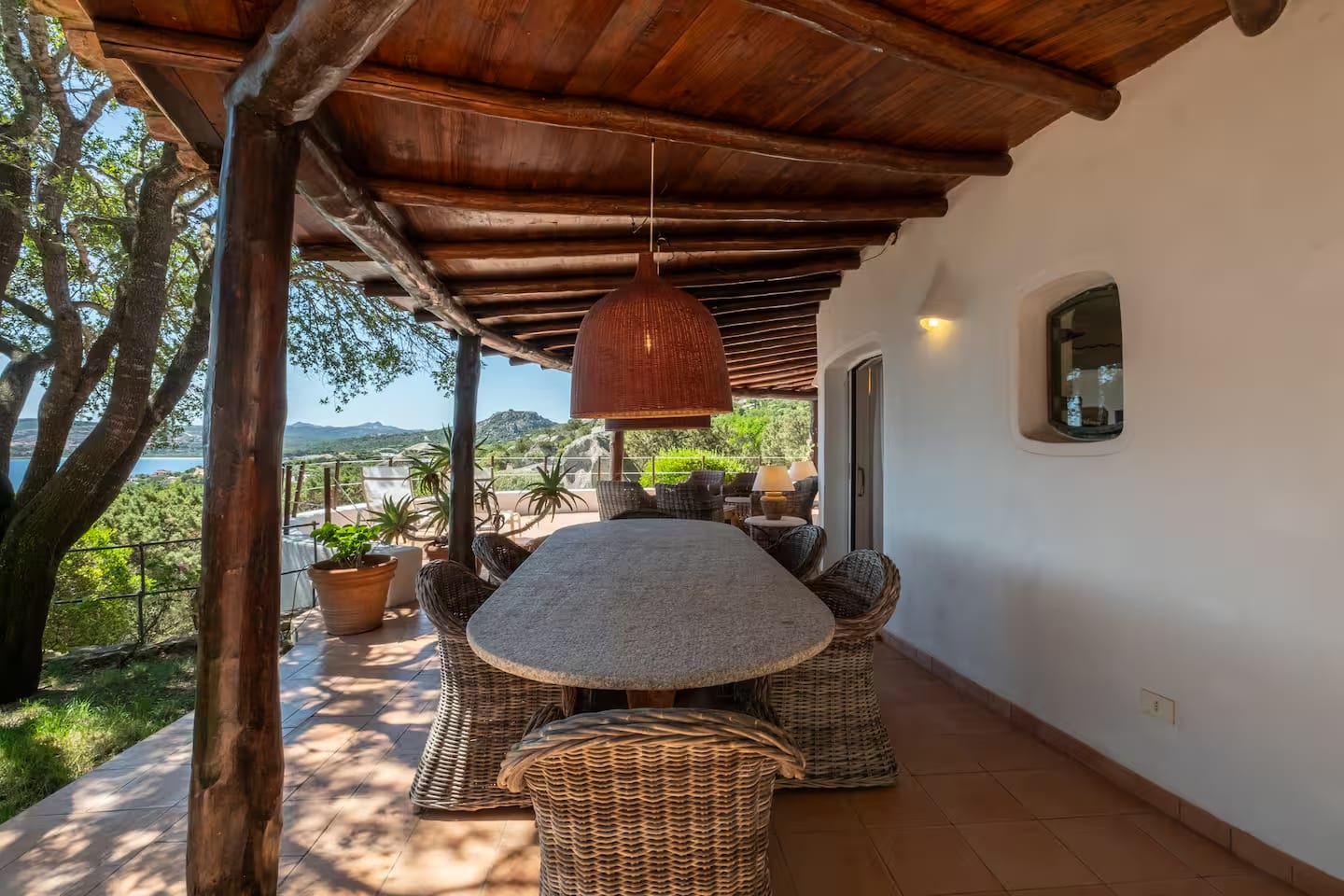 [ "STONE VILLAS" // PUNTA SARDEGNA ]